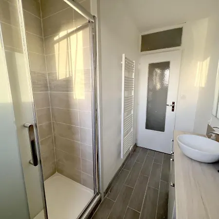 178a - T3 Confort Du Gond - 70 M2 *